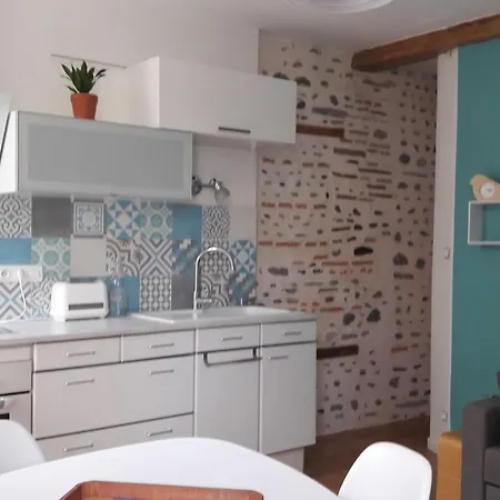 Un Lumineux Au Parc Beaumont ポー